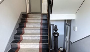 Junior Suite Apartment - Denkmalschutz 90% Abschreibung - modernisierte 2-Zi. Whg., stilvoller Altbau, ruhige City-Lage